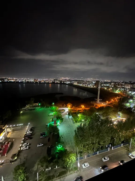 Квартира 2-комнатная квартира с видом на Озеро в элитном доме у моря — Махачкала