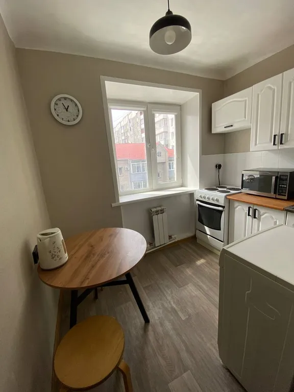 Чистая, уютная 2-комнатная квартира в центре города