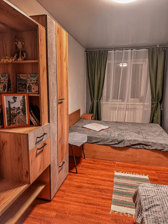 Квартира Уютная трёшка в самом центре — аренда посуточно в Псков