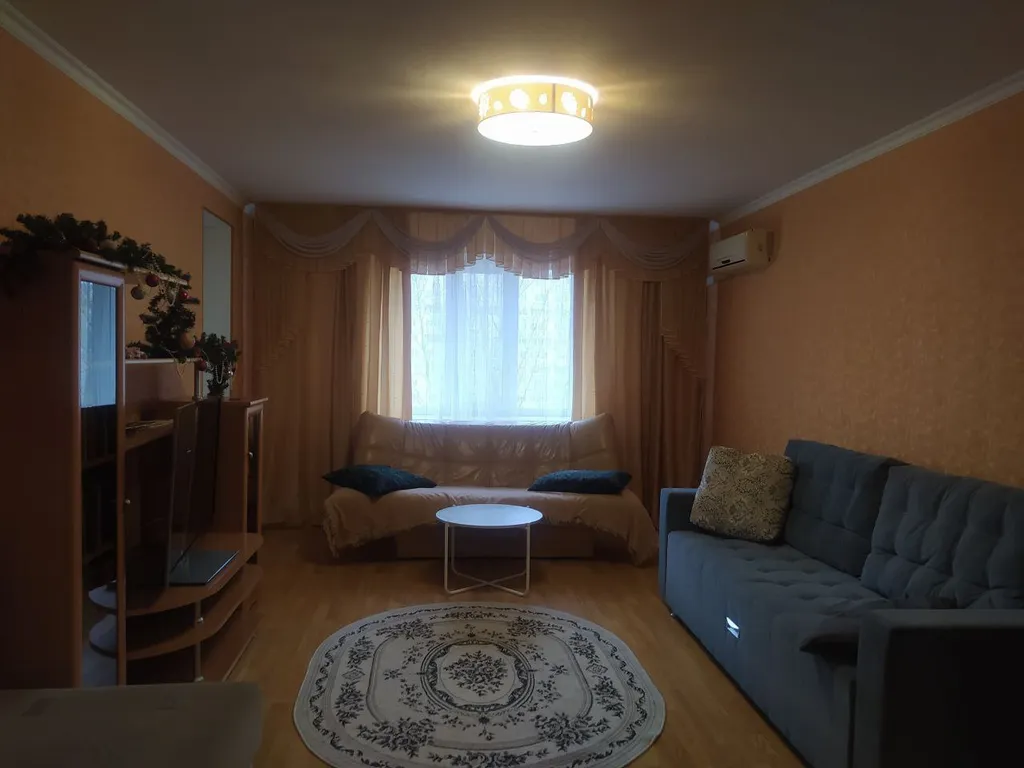 Квартира Большая просторная квартира для семейного отдыха — Самара