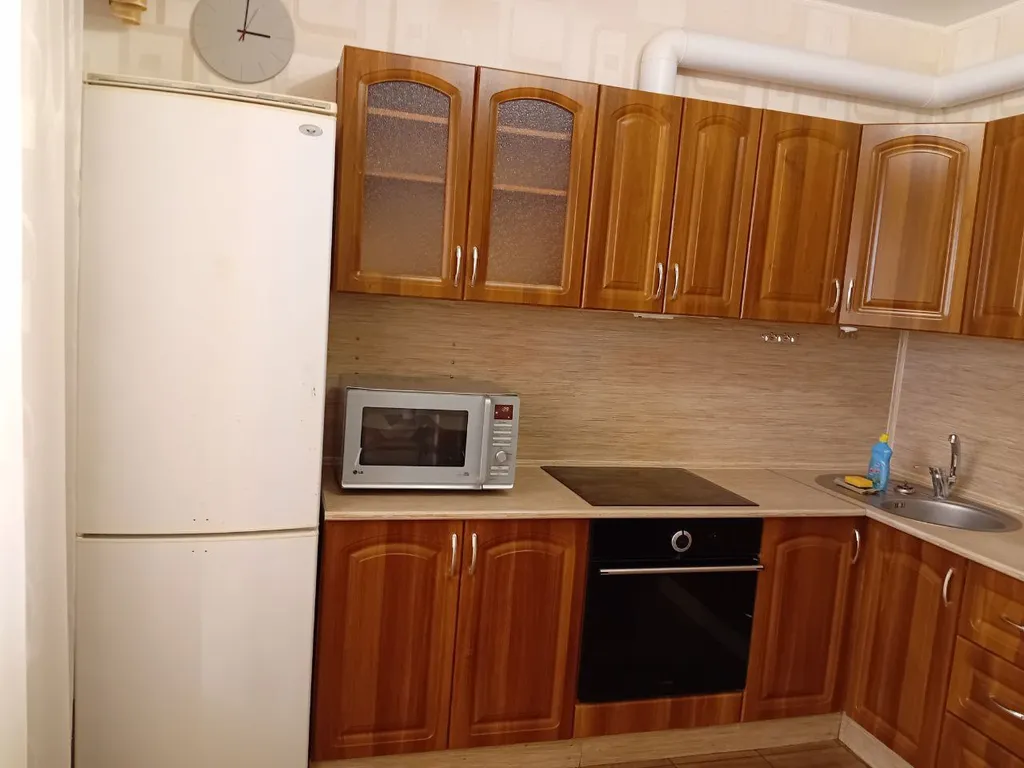 Квартира с видом на стадион