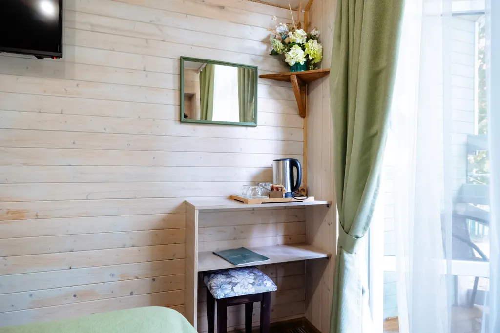 Квартира Квартира Грин Стандарт двухместный с балконом с одной кроватью — Архыз