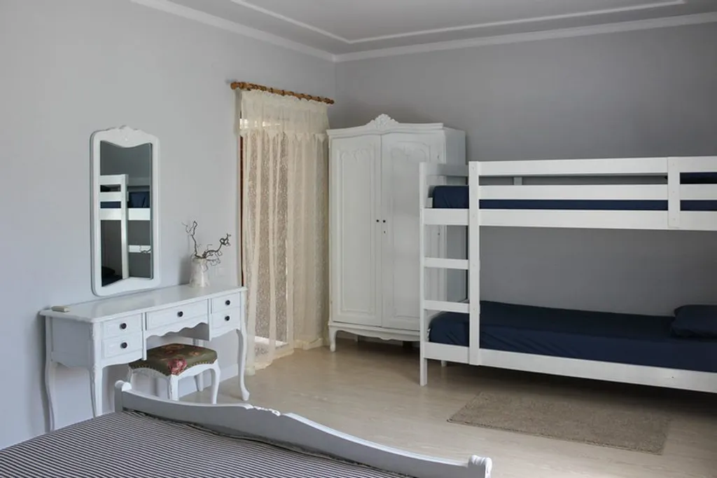 Коттедж 1-комнатный Дом — Сенной