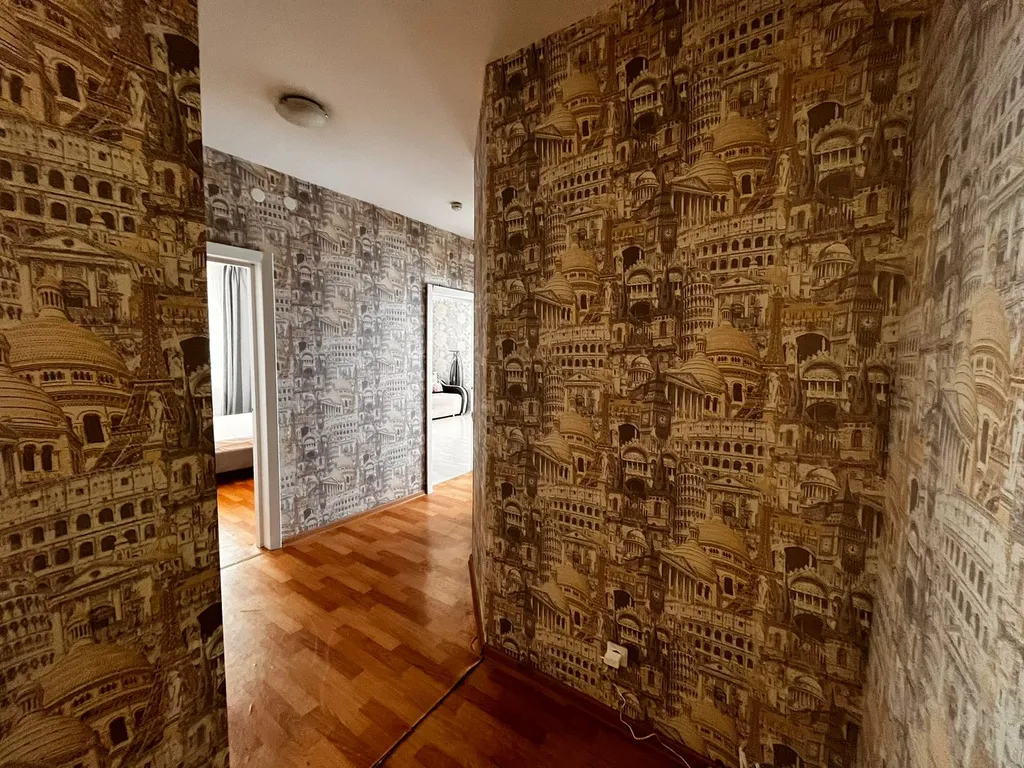 Квартира Просторная двушка в пешей доступности ТЦ Планета с раздельными комнатами — Красноярск