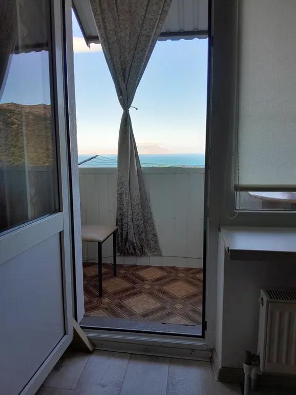 Квартира с видом на море и горы