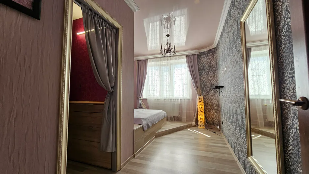 Уютная двухкомнатная квартира, расположенная рядом с парком Галицкого