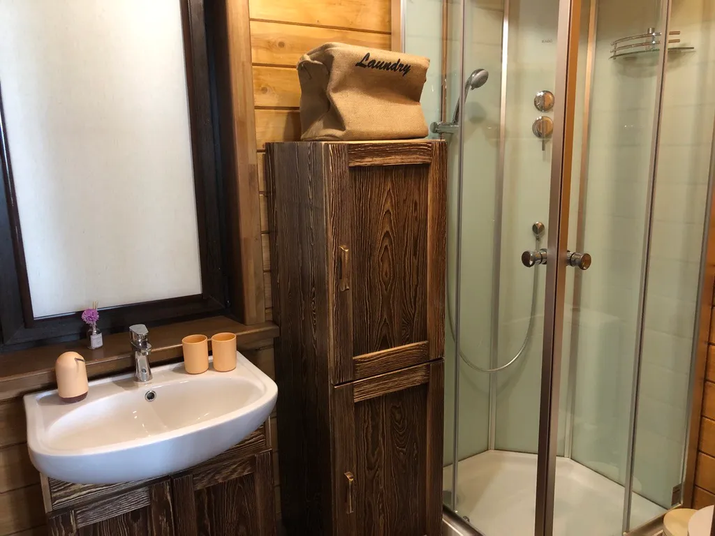 Коттедж на озере