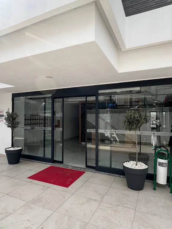 Стильные апартаменты в центре, в 3-минутах от пляжа