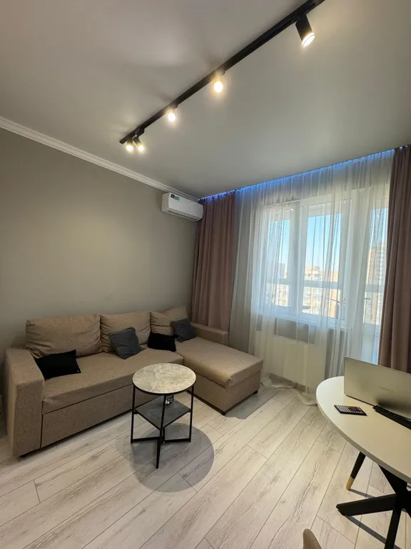 Квартира Стильная, уютная студия — аренда посуточно в Майкоп