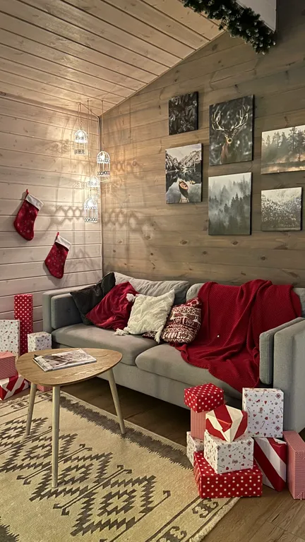 Коттедж Новый дом с баней и уличной джакузи — Ефимово