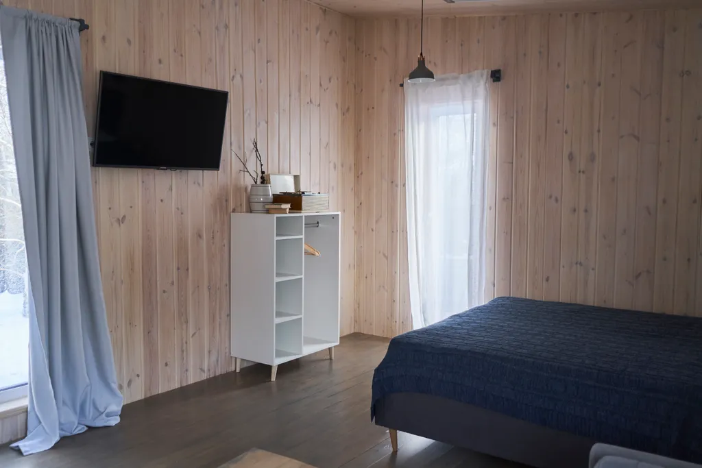 Домик у леса в центре Зелёной Поляны