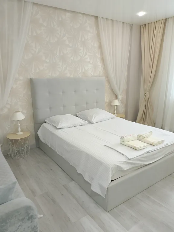 Квартира Уютная идеально чистая не прокуренная квартира напротив ТРЦ Планет — Красноярск