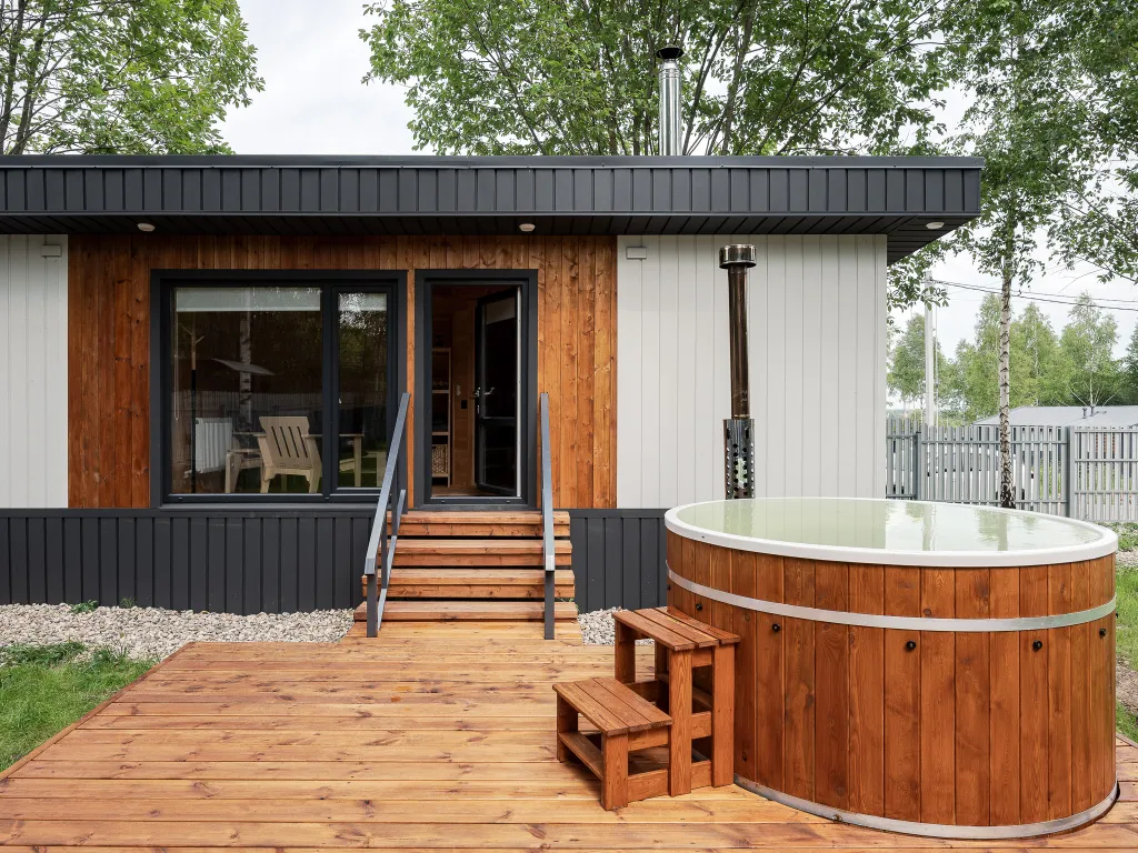 Рябиновый - дом с баней и чаном