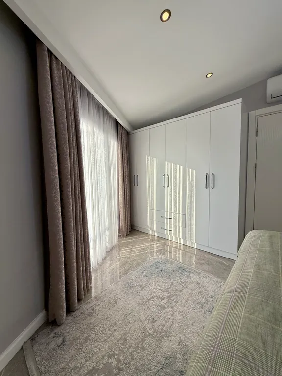 SA Apartments! Luxury 2bd Flat 150m to the Beach