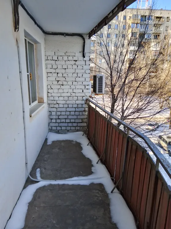 Удобная квартира в Центре, кухня 11 метров и большая открытая лоджия.