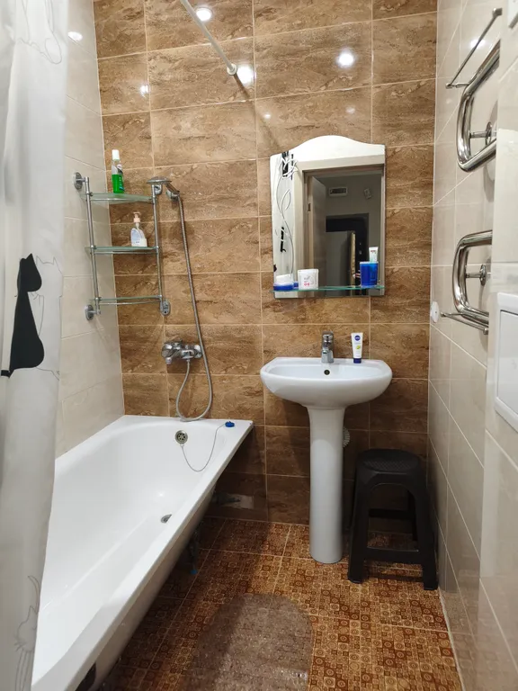 Квартира сомелье - кто от трёх суток повезёт вдвойне