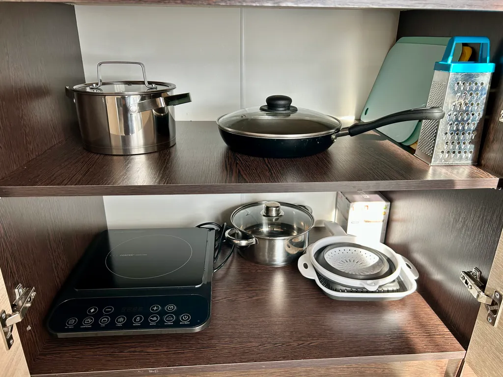 Студия с панорамным видом на Краснопольском проспекте