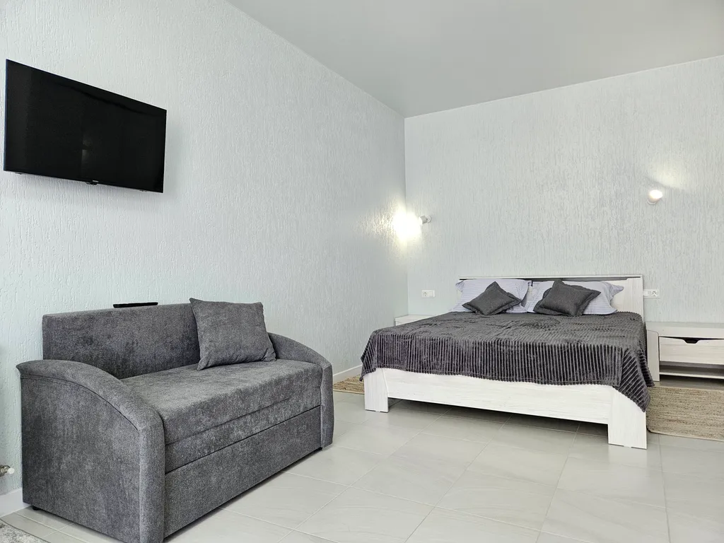 Новый апартамент с видом на море