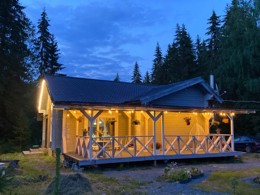 Коттедж Дом-баня с бассейном — Чална