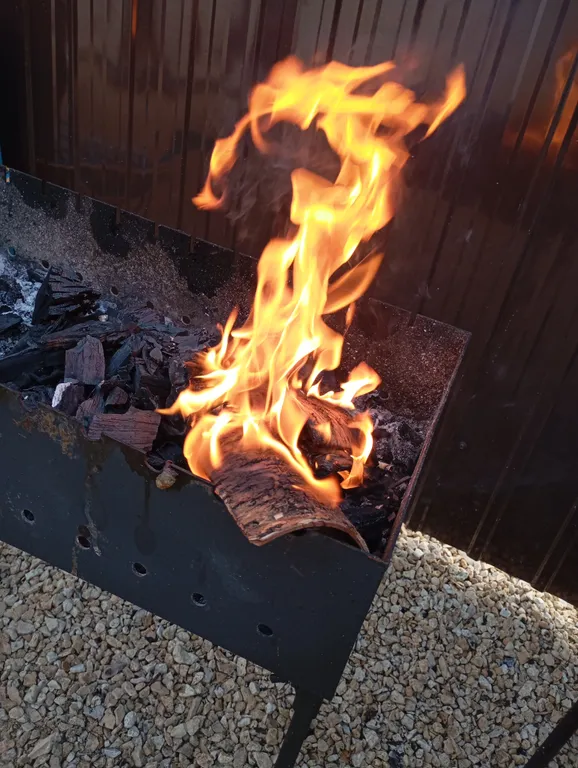 Дом с сауной на дровах и бассейном в доме, 10 минут от Мамаева кургана