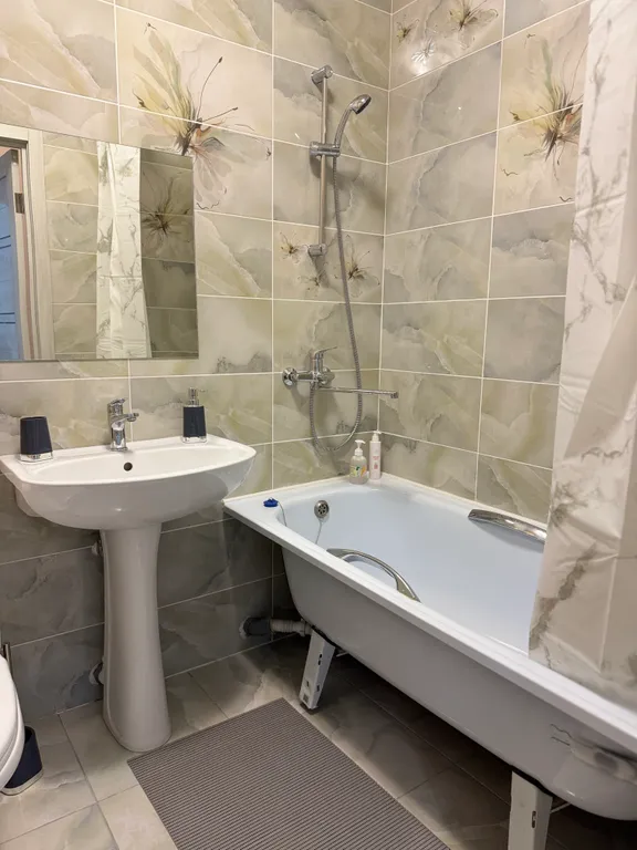 Квартира с автономным отоплением в тихом центре