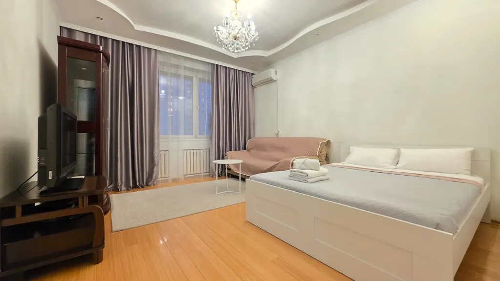 Квартира Евротрешка с 2-мя кроватями и раскладным диваном в центре — аренда посуточно в Астана (Нур-Султан)