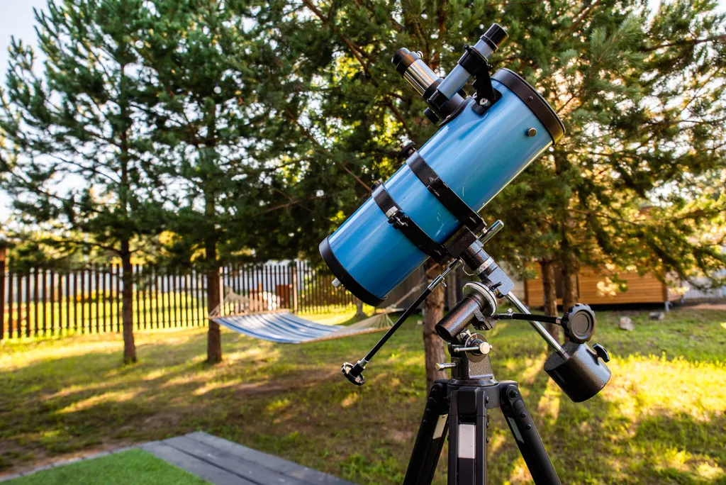 Домик в сосновом бору с баней, бассейном (летом) и беседкой