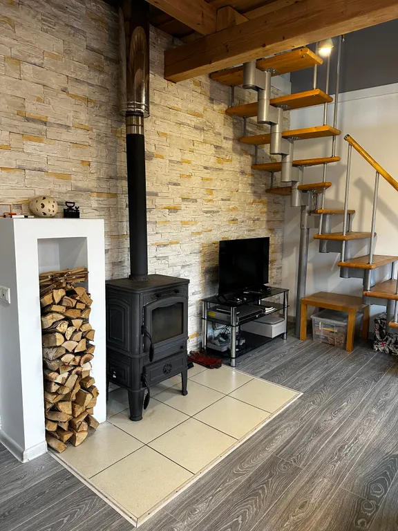 Домик близ Сорочан с баней-бочкой