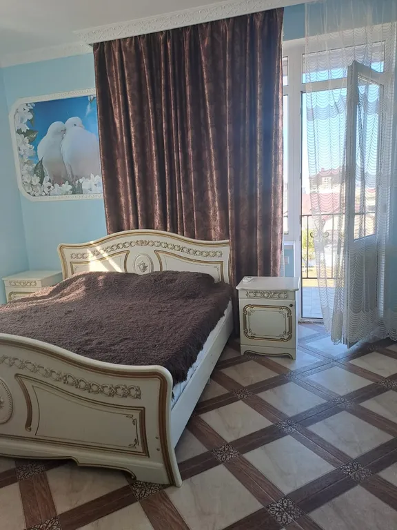 Квартира Апартаменты улучшенный Люкс с балконом с видом на море — Анапа