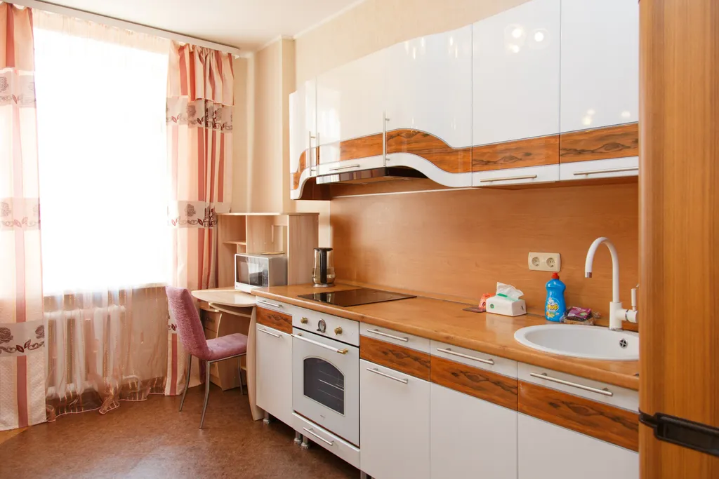 Уютная квартира с детской площадкой во дворе