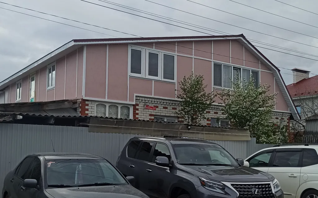 Трехместные с санузлом в номере