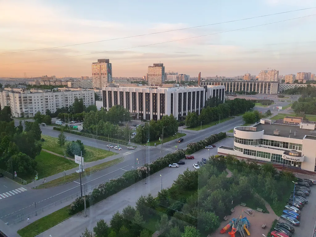 Квартира Квартира Апартамент Рассвет у метро Московская и аэропорта — Санкт-Петербург