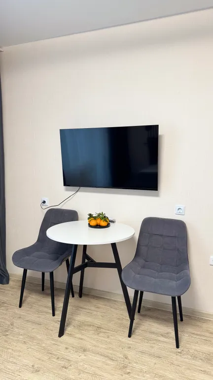 Стильная квартира-студия в новом доме микрорайона Парковый