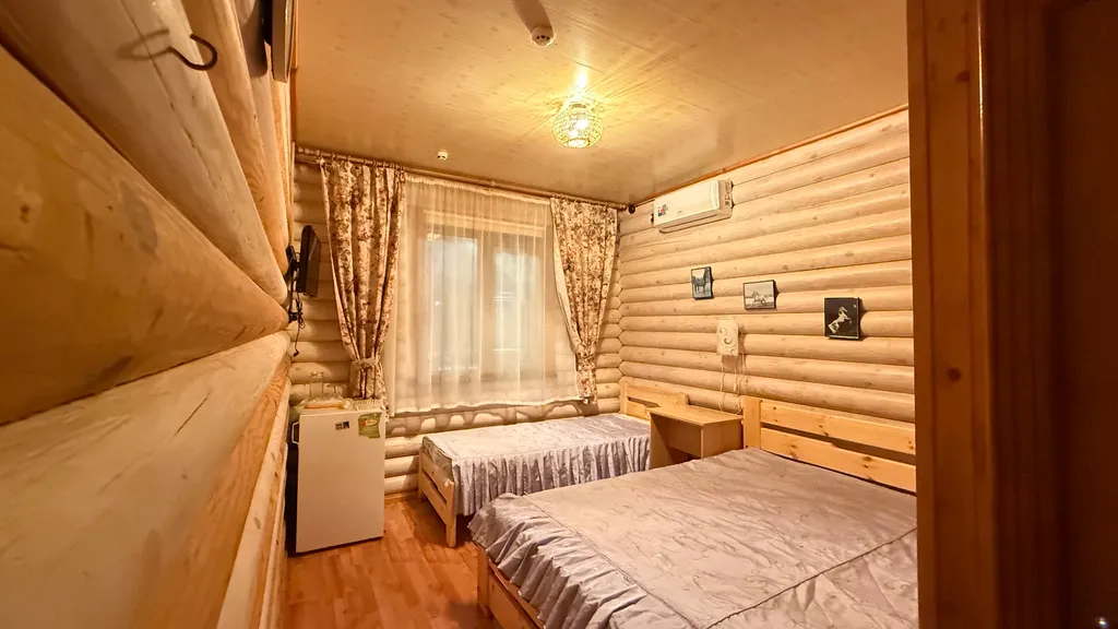 Номер у моря трехместный