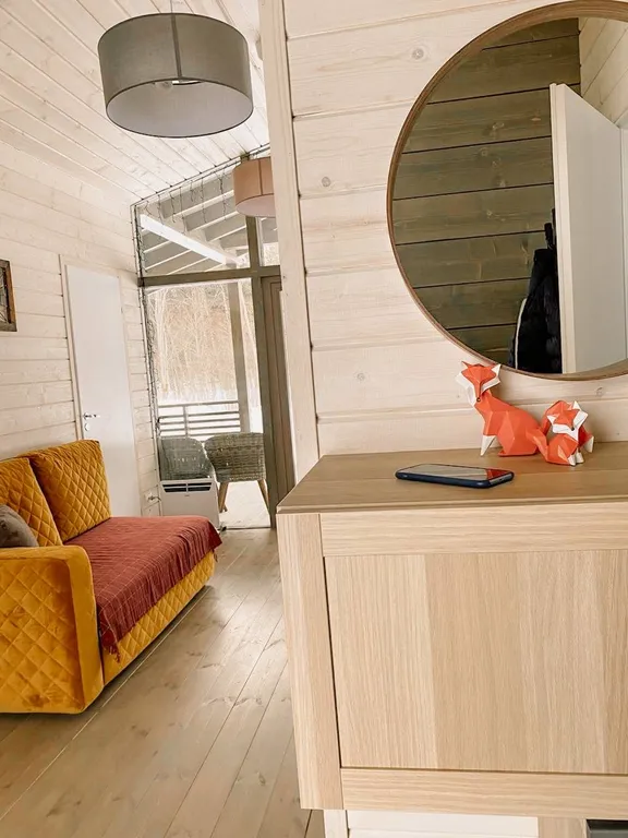 Лисий домик с камином