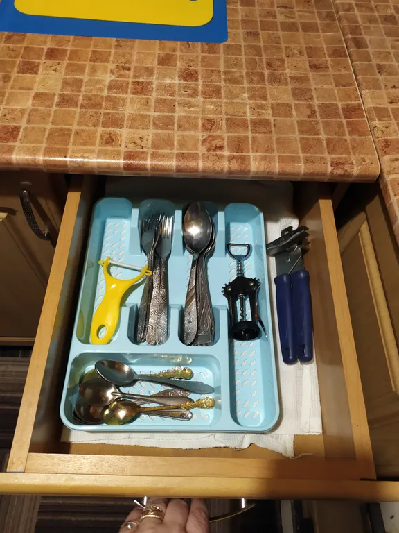 Светлая, уютная квартира с видом на аллею