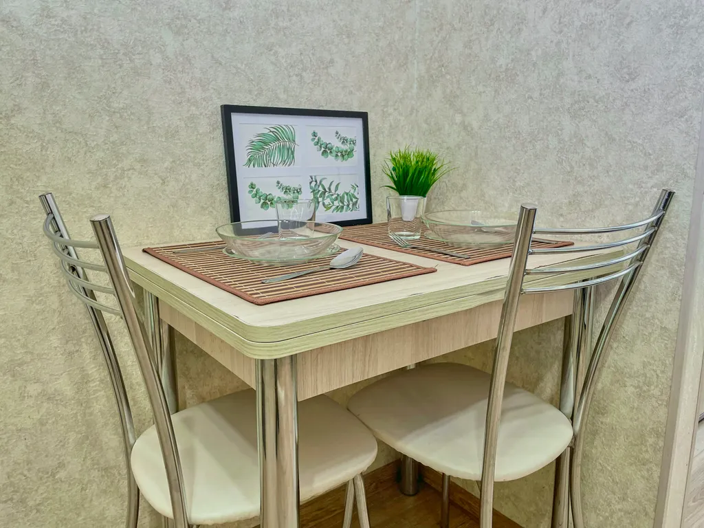 Уютная студия с большой лоджией в доме бизнес-класса