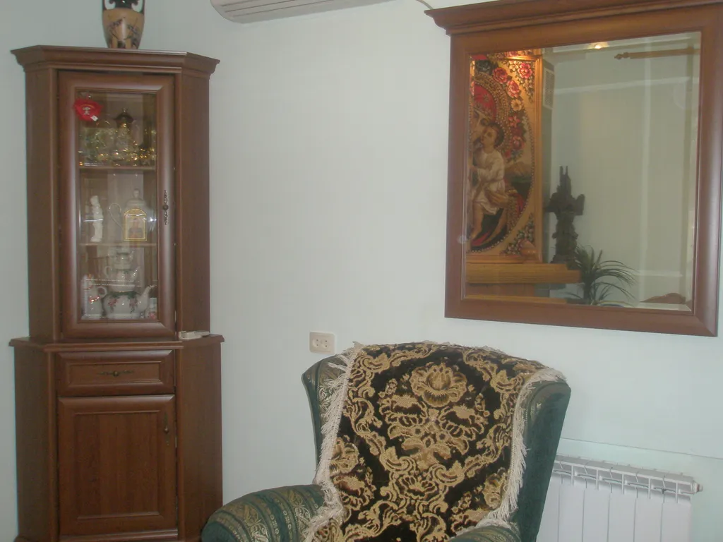 Домик в районе набережной