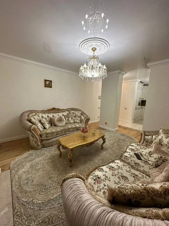 Светлые апартаменты в самом центре