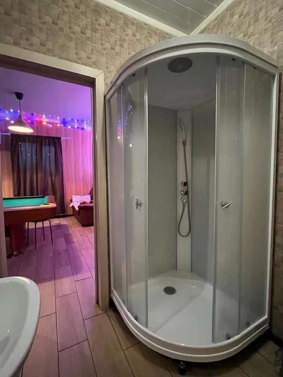 Коттедж Домики у озера Красно село — Красное Село