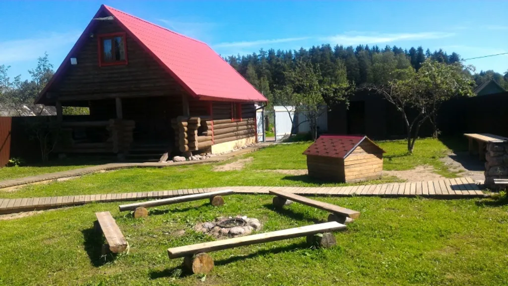 Дачный дом с баней