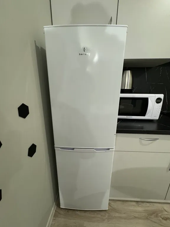 Маленькая дружелюбная студия Лайт