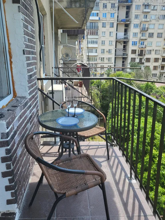 Уютная квартира со стильным балконом