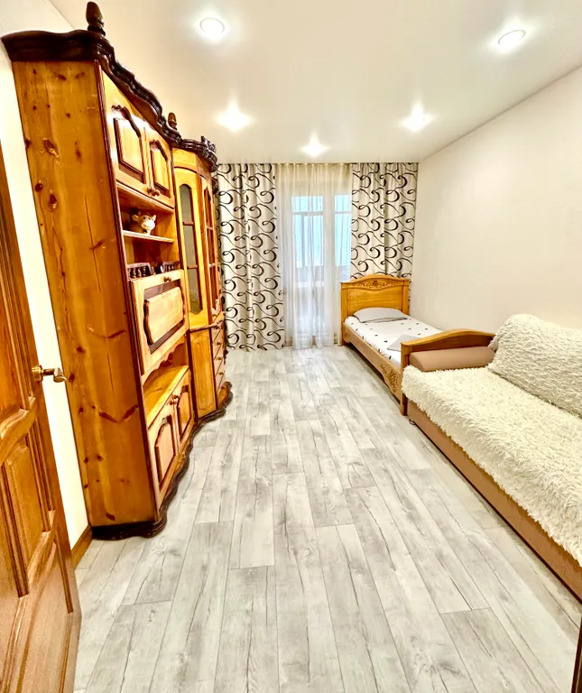 3-комнатная квартира у Ледового дворца спорта