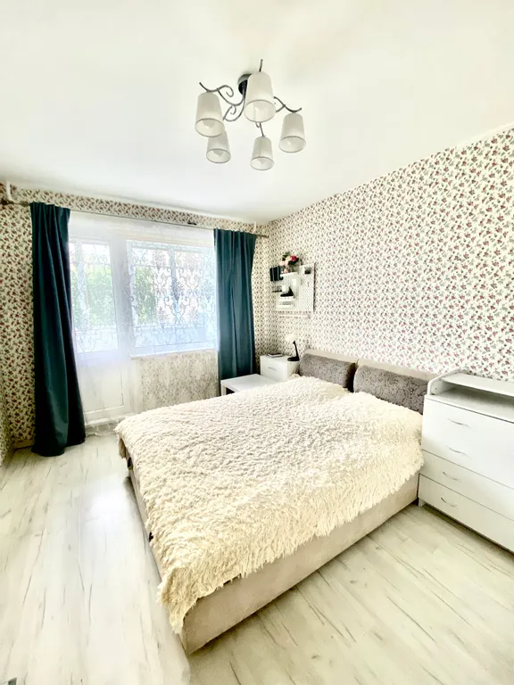 Светлая уютная квартира возле метро