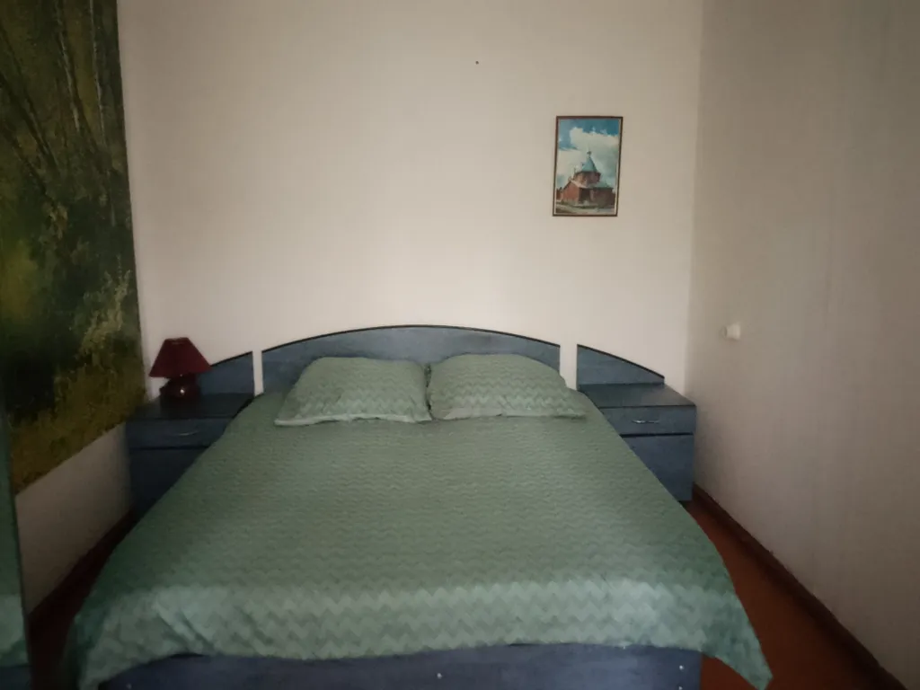 3-комнатная квартира - 8 койко-мест в центре города