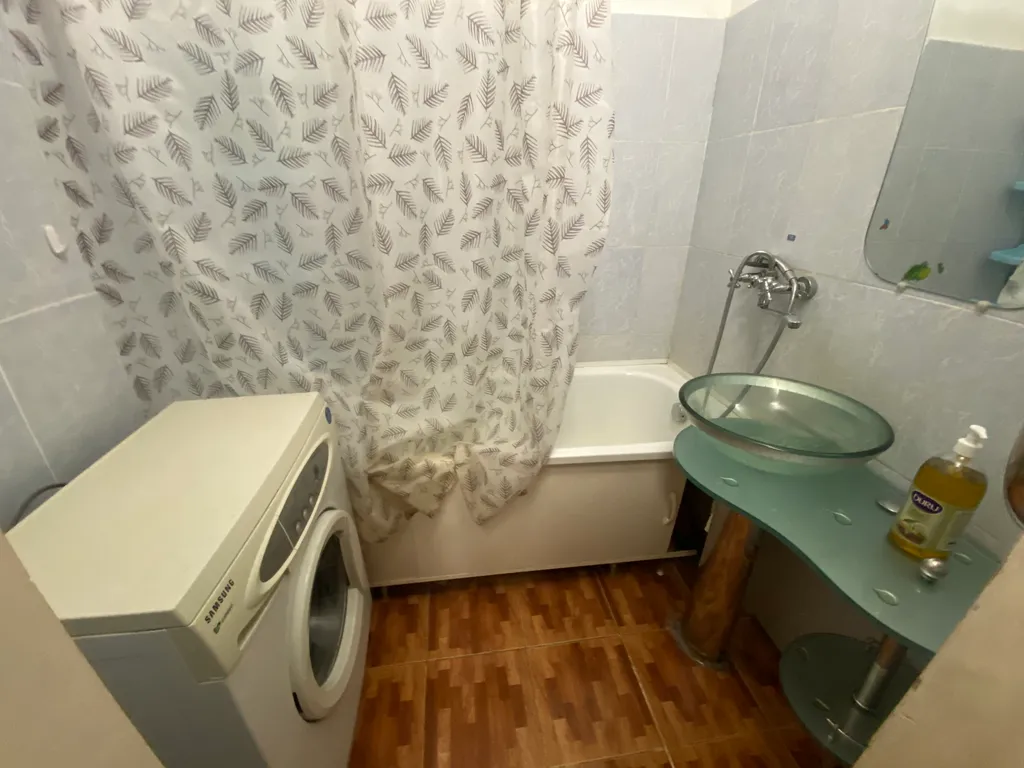 Однокомнатная квартира с благоустроенными лоджиями