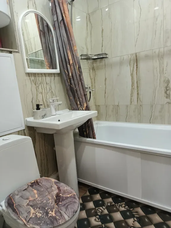 Уютная двухкомнатная квартира с видом на горы