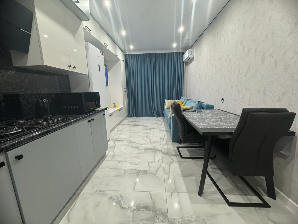 Квартира Апартаменты с панорамными окнами и видом на горы — Владикавказ