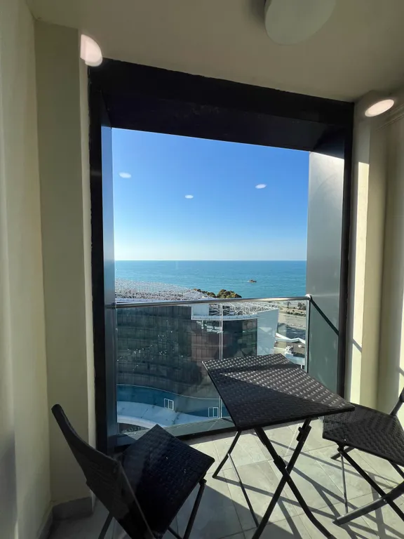 Двухкомнатная квартира на берегу моря, Porta Batumi Tower